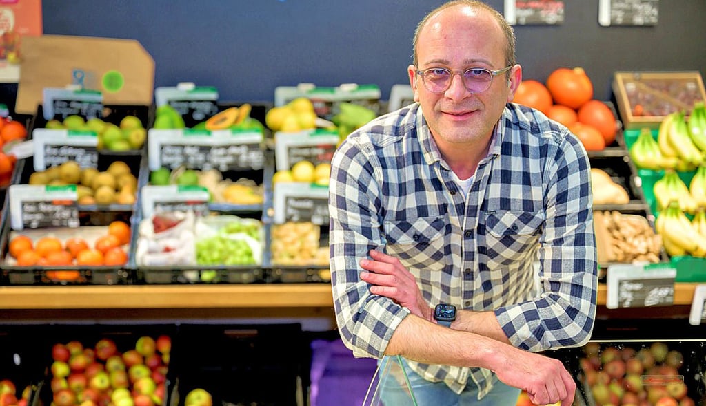 Fabian Otto ist einer von zwei Geschäftsführern der Naturata GmbH, die den Markt an der Ecke Jäger-/Poststraße betreibt.