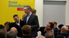 Der FDP-Vorsitzende Christian Lindner wurde mit Schaum beworfen.