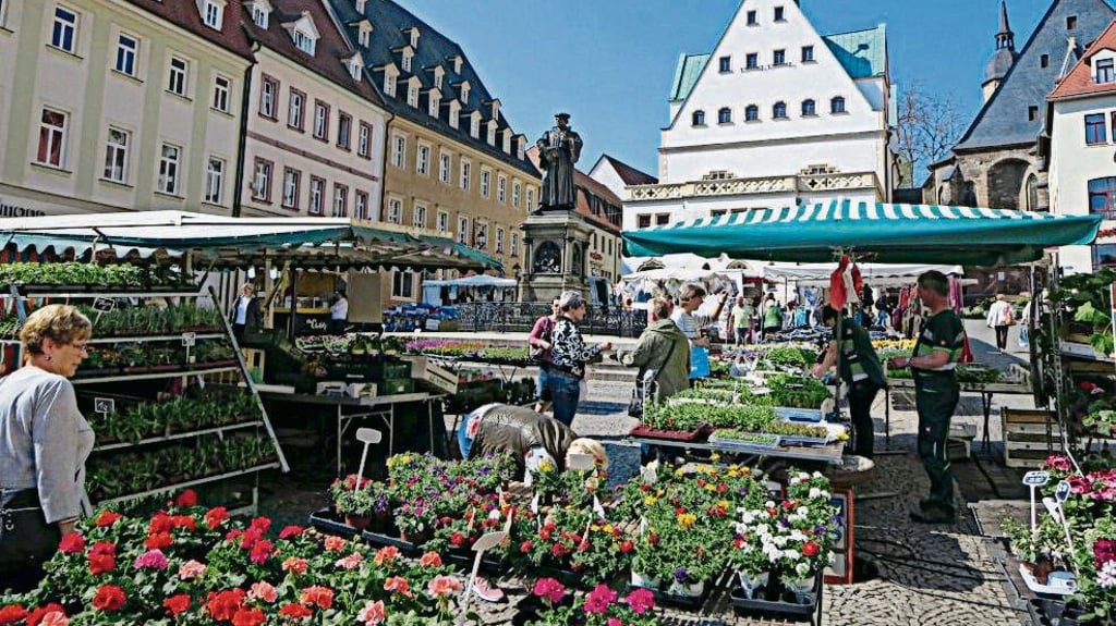 Symbolfoto - Die Zahl der Händler und Kunden auf dem Eisleber Wochenmarkt ist zurückgegangen.