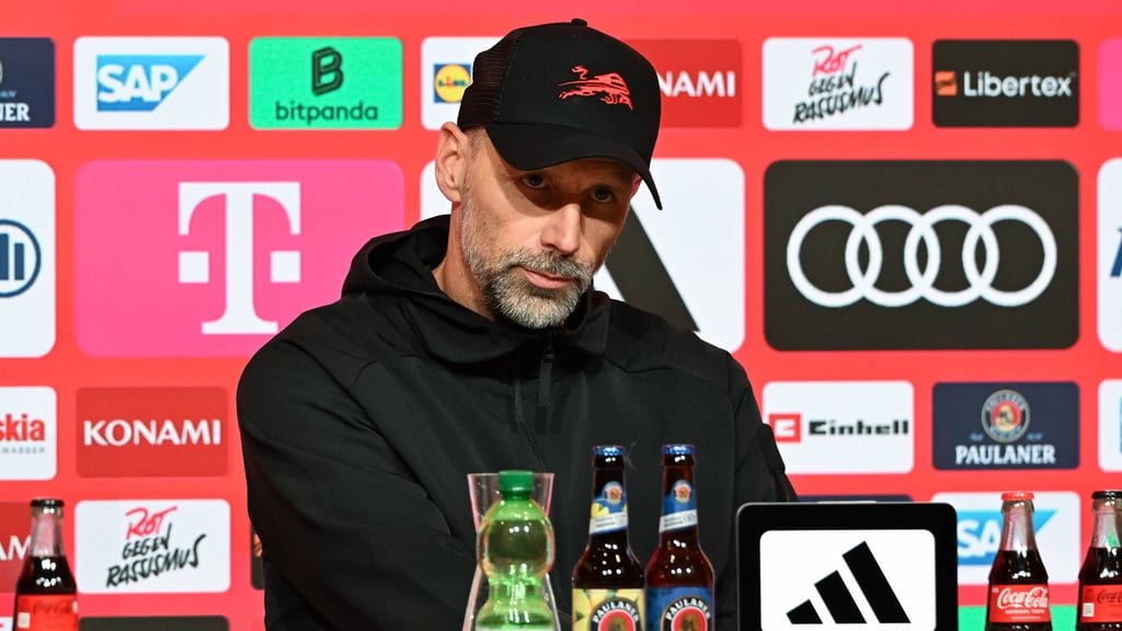 RB Leipzigs Trainer Marco Rose droht nach Fan-Meinung die Entlassung.