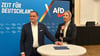 Im AfD-Spitzenduo tritt Co-Chef Tino Chrupalla (l.) einen Schritt zurück für Alice Weidel, die von der Partei als Kanzlerkandidatin im Bundestagswahlkampf ins Rampenlicht gerückt wird.