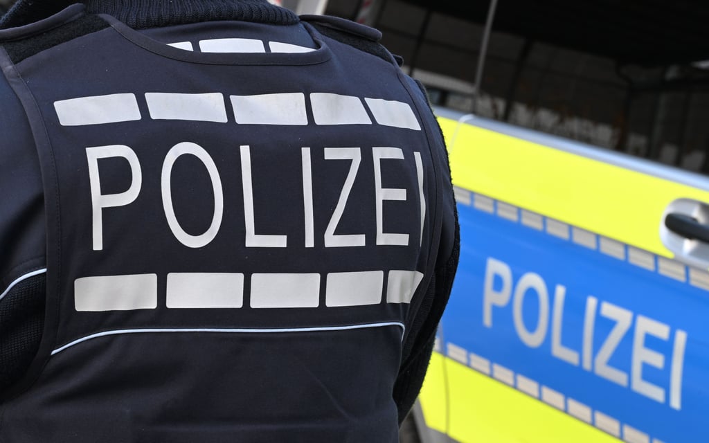 In ein Gebäude der Pfeifferschenb Stiftungen ist versucht worden, einzubrechen. Die Polizei hofft auf Hinweise zu den Tätern.