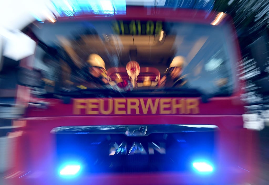 Eine 84-Jährige wurde bei einem Brand in Weißwasser tot gefunden. (Symbolbild)