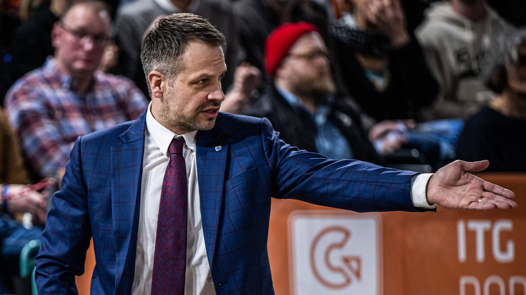 Janis Gailitis flog aus der Halle.