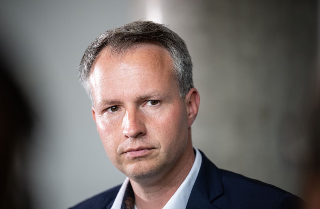 Andreas Bühl sprach von einer unverhältnismäßigen Mehrbelastung von privaten Grundstücksbesitzern im Vergleich zu gewerblichen. (Archivbild)