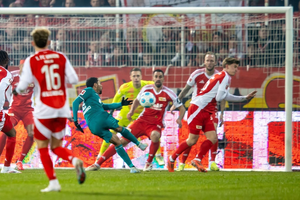 Claude-Maurice traf in der ersten Halbzeit doppelt.