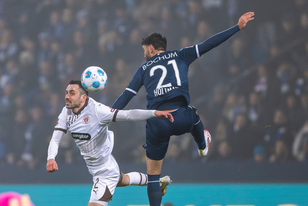 Die Zuschauer im Ruhrstadion sahen Abstiegskampf pur.