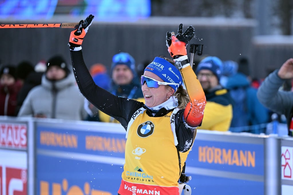 Franziska Preuß freut sich über ihren zweiten Platz.