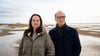 HANDOUT - Die Ermittler: Jana Winter (Natalia Wörner) und Arne Brauner (Martin Brambach). Foto: Georges Pauly/ZDF/dpa - ACHTUNG: Nur zur redaktionellen Verwendung im Zusammenhang mit einer Berichterstattung über die Sendung und nur mit vollständiger Nennung des vorstehenden Credits