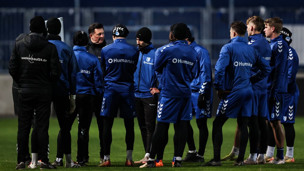 Am Sonntag trifft der 1. FC Magdeburg in der 2. Bundesliga auf die SV Elversberg: Welches Personal hat Trainer Christian Titz dann zur Verfügung?