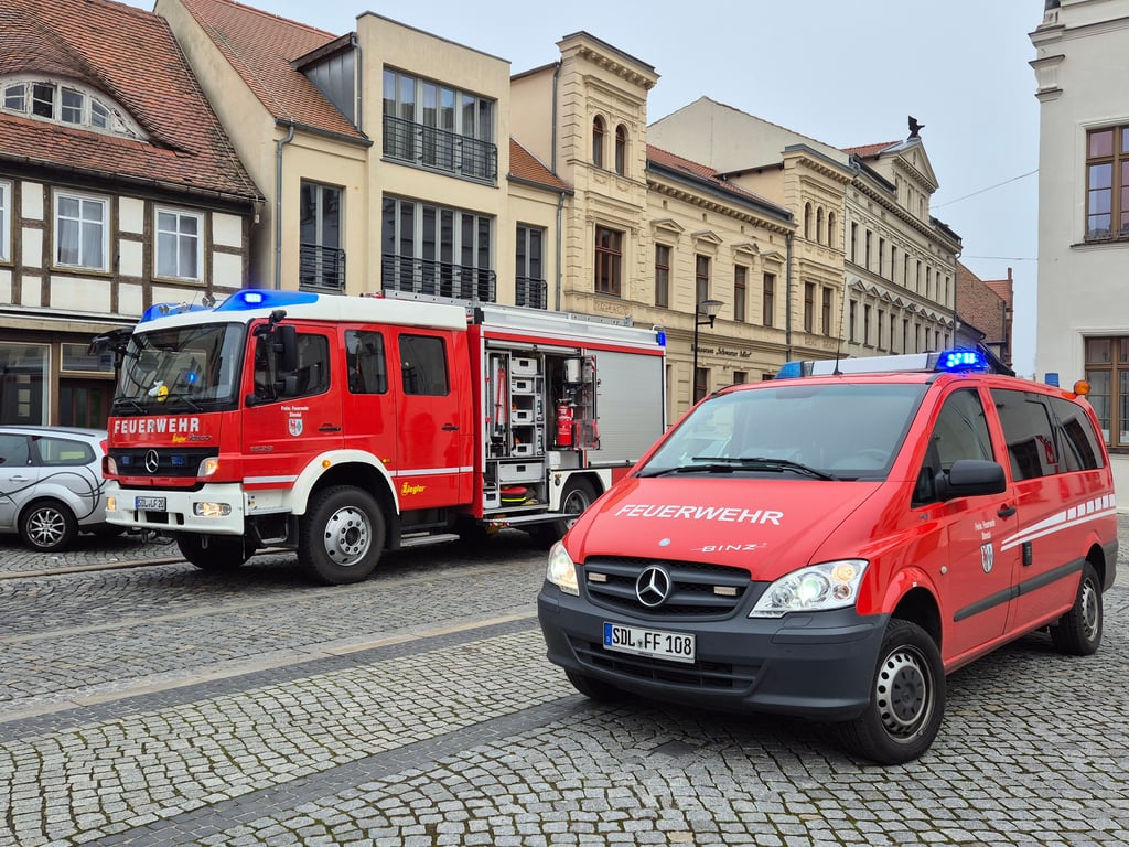 Feuerwehreinsatz im Hotel Schwarzer Adler in Stendal am 17. Januar 2025 gegen 13 Uhr.