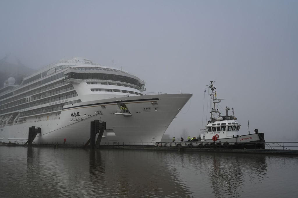 Die Papenburger Meyer Werft bereitet sich auf die Ablieferung ihres neuesten Kreuzfahrtschiffes „Asuka III“ vor.