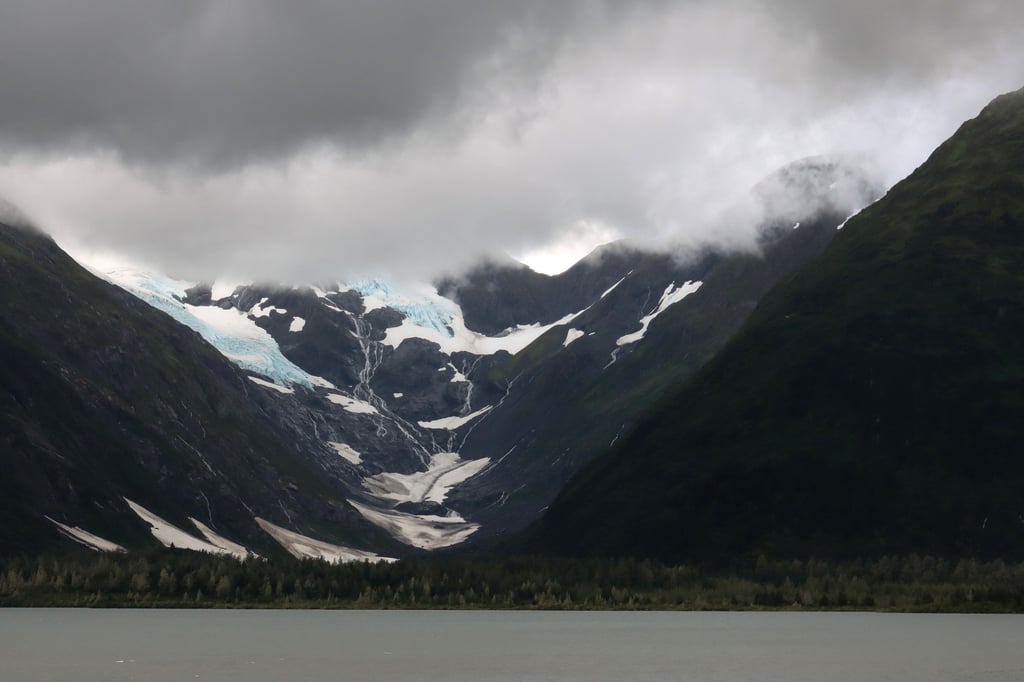 Blick auf die Gletscher im Prince William Sound, einer großen Bucht im Golf von Alaska