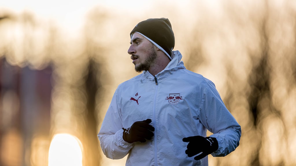 Leipzigs Eljif Elmas beim Trainingsauftakt nach der Winterpause am 2. Januar.