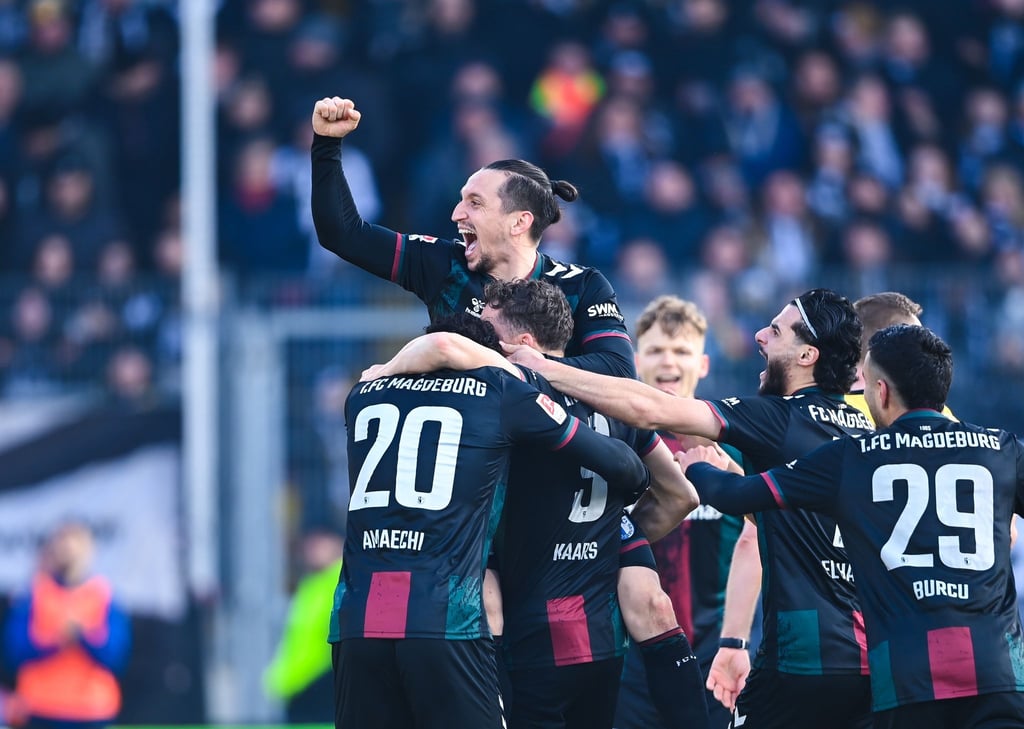 Baris Atik bejubelt das 2:2 nach langer VAR-Prüfung.