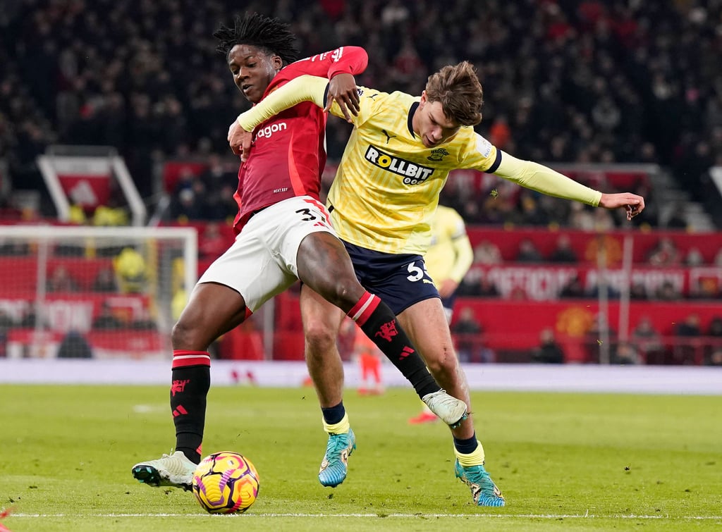 Tyler Dibling (rechts) steht bei RB Leipzig im Fokus.