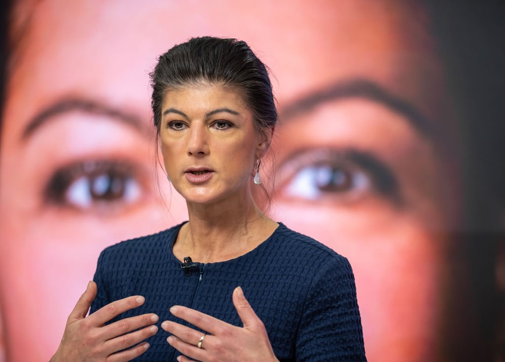 Mit mehr als 2,9 Millionen Followern ist BSW-Günderin Sahra Wagenknecht die erfolgreichste Bundestagsabgeordnete in den sozialen Medien. (Archivbild)