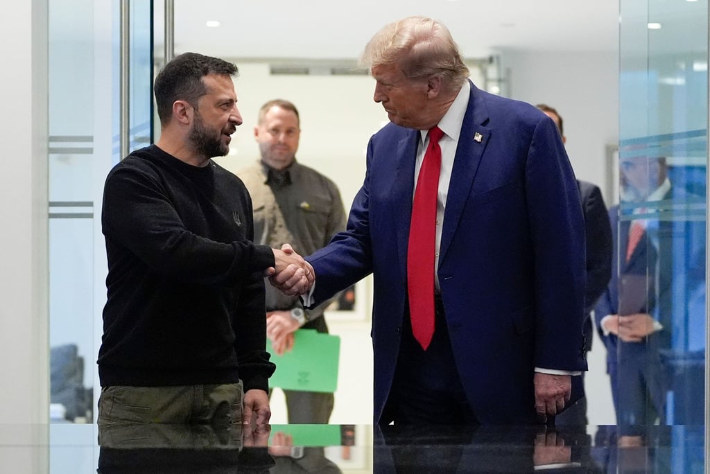Trump zeigt sich offen für Verhandlungen, Selenskyj hofft auf seine Hilfe. (Archivbild)