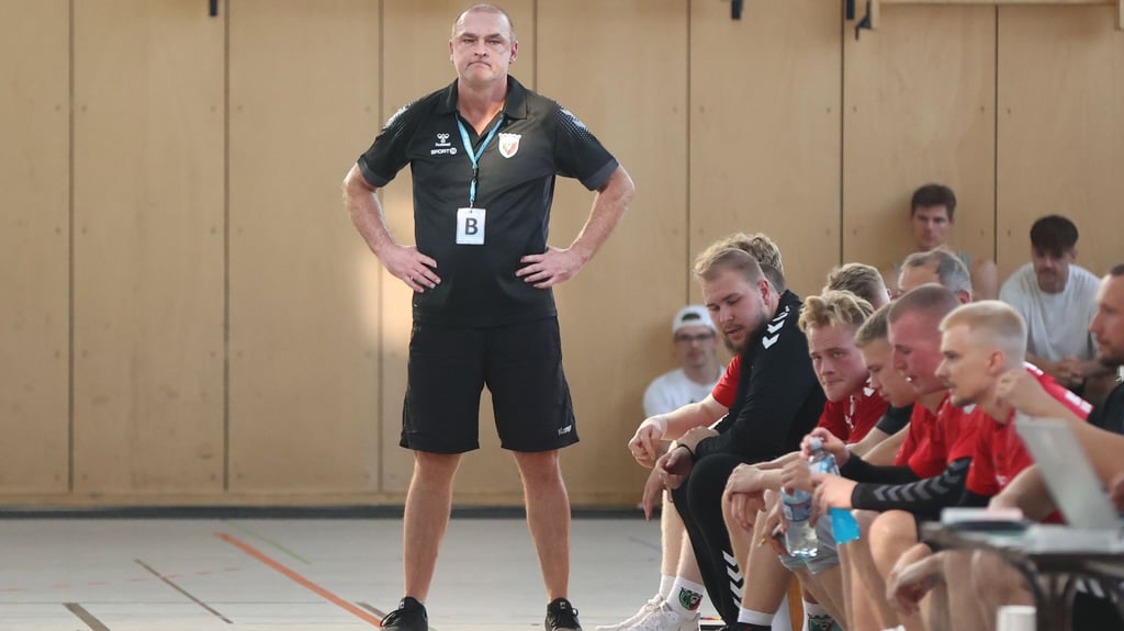 Trainer Sven Liesegang kassierte zuletzt fünf Niederlagen in sechs Spielen mit dem BSV 93.