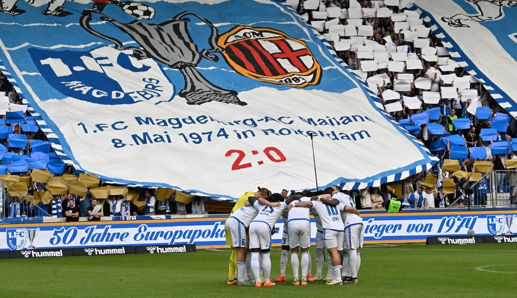 Ein Teil der Choreografie beim Spiel des 1. FC Magdeburg gegen Greuther Fürth.