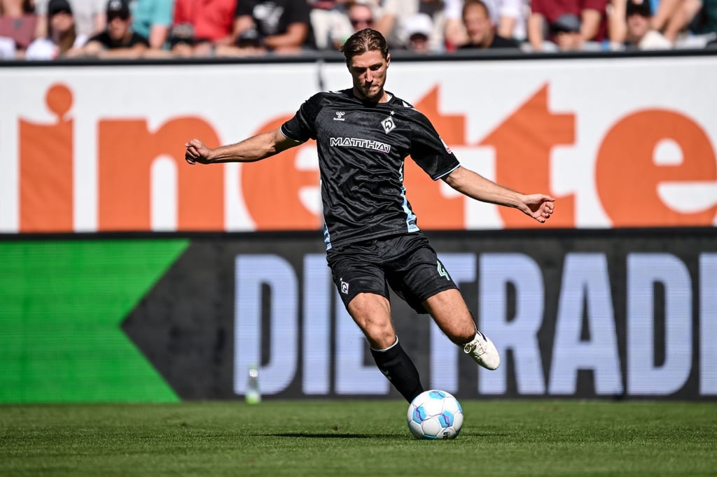 Niklas Stark droht gegen Borussia Dortmund auszufallen.