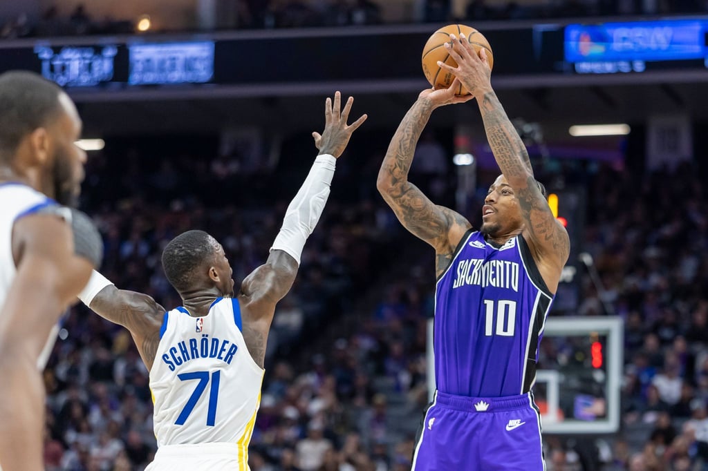 Dennis Schröder ging zum ersten Mal für die Warriors von der Bank aus in ein Spiel.