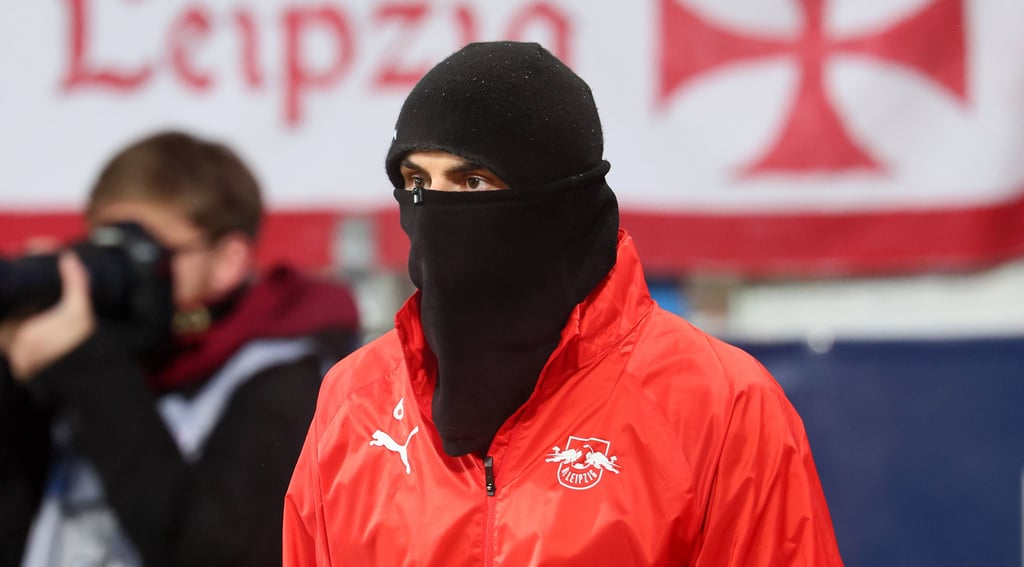 Vermummt: Eljif Elmas ist bei RB nahezu unsichtbar geworden.