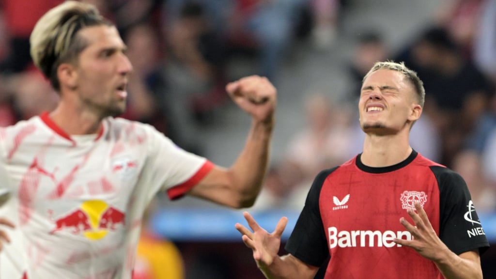 Kevin Kampl (l.) und RB Leipzig empfangen Leverkusen am Samstag.