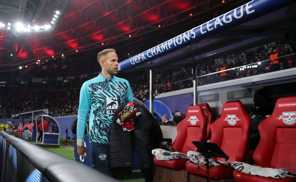 Péter Gulácsi nahm Mittwoch auf der Bank Platz.