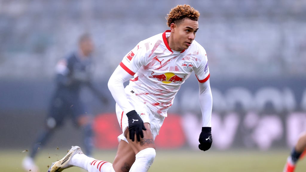 Schwung auf der rechten Seite: Antonio Nusa.