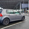 Der Dauerparker am Flughafen BER soll schon etwa ein Jahr auf dem Kurzzeitparkplatz stehen.