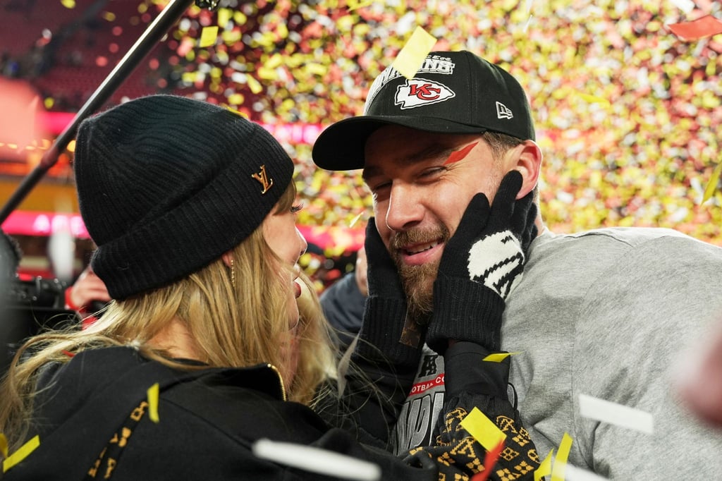 Travis Kelce spielte eine unauffällige Partie, war beim Feiern mit Freundin Taylor Swift aber vorne dabei.