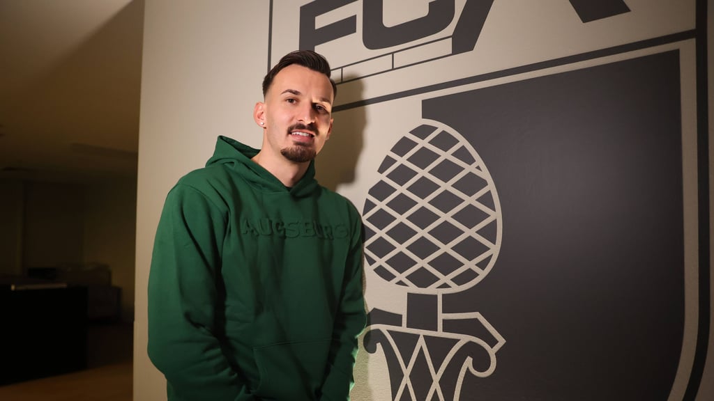 Mergim Berisha kehrt von 1899 Hoffenheim auf Leihbasis zum FC Augsburg zurück.