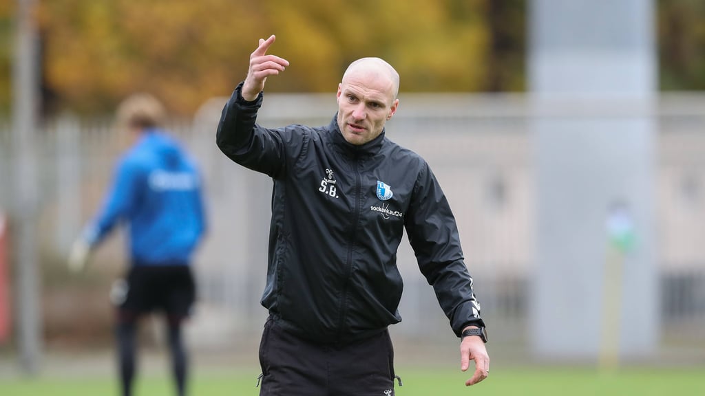 Silvio Bankert ist Co-Trainer beim 1. FC Magdeburg, darf aber nun selber Profimannschaften trainieren.