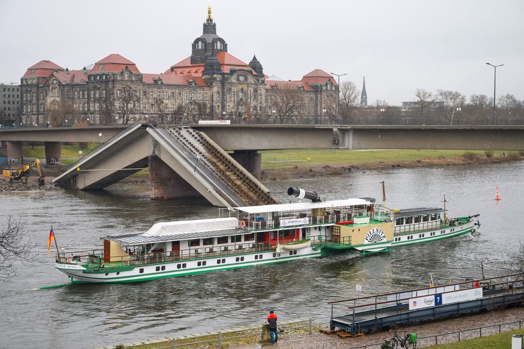 Elbe in Sachsen für Binnenschifffahrt ab Montag wieder frei