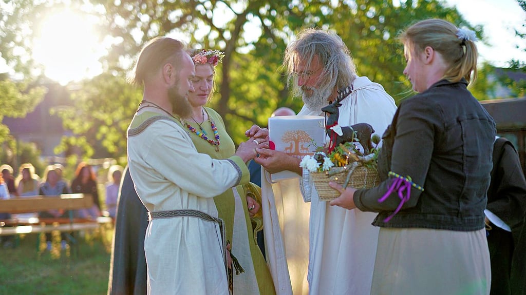 Die Wikinger Hochzeit in Mügeln von Angelika und Benjamin Richter war ein besonderes Highlight im Jessener Hochzeitsjahr 2024.