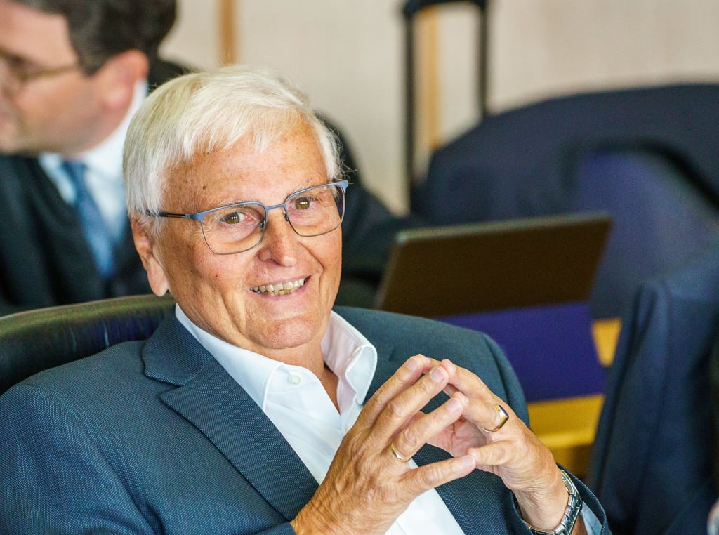 Der DFB geht gerichtlich gegen den Ex-Präsidenten Theo Zwanziger vor.