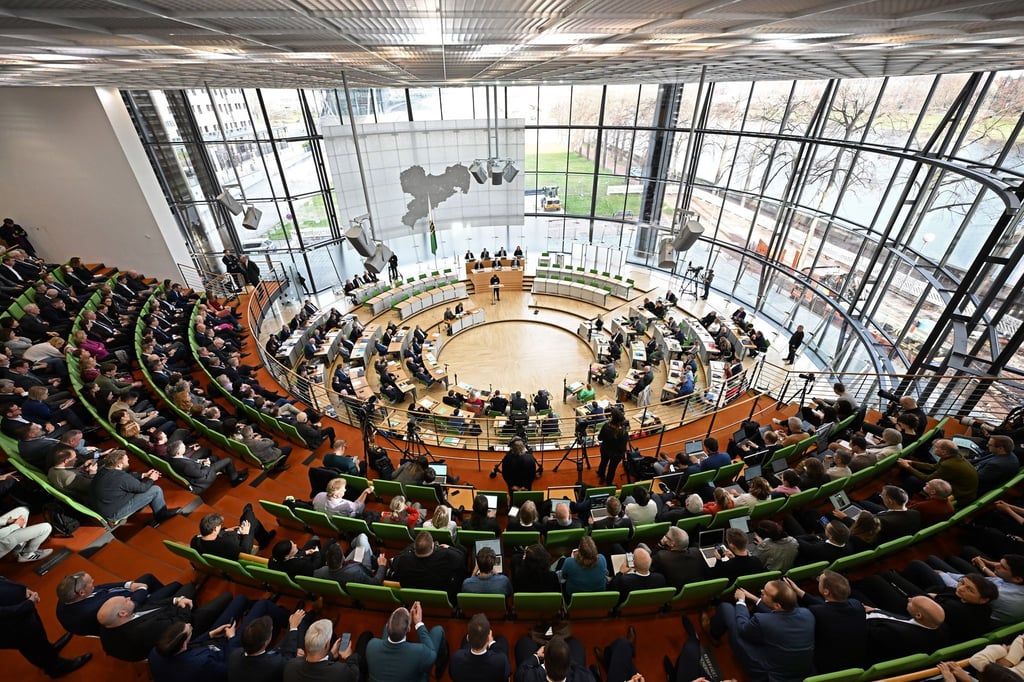 CDU und SPD hatten kurz vor Weihnachten eine Minderheitsregierung gebildet. (Archivbild)