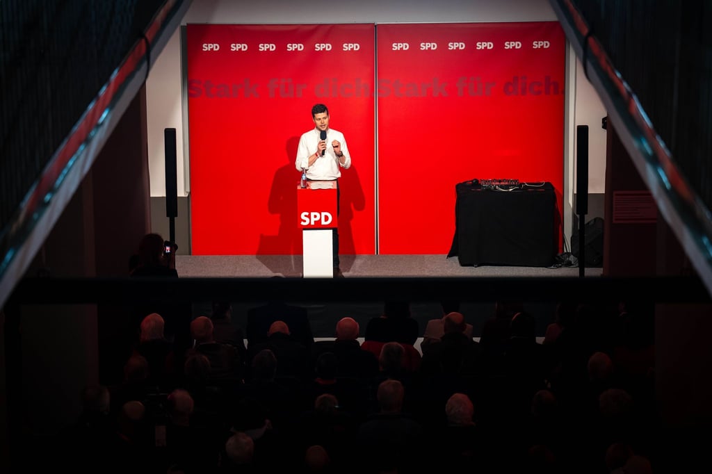 Der Bremer SPD-Chef Falk Wagner ruft dazu auf, Haltung zu zeigen.