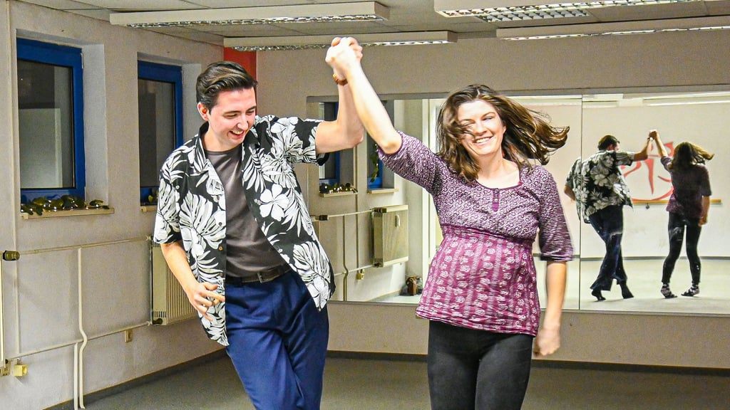 Leon Michael und Julia Lahm haben die Tanzschritte drauf.