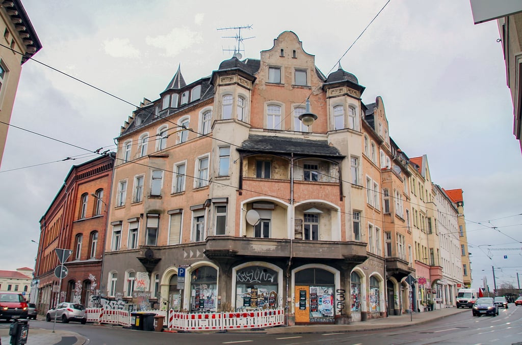 In keinem guten Zustand: das Haus Große Steinstraße 34