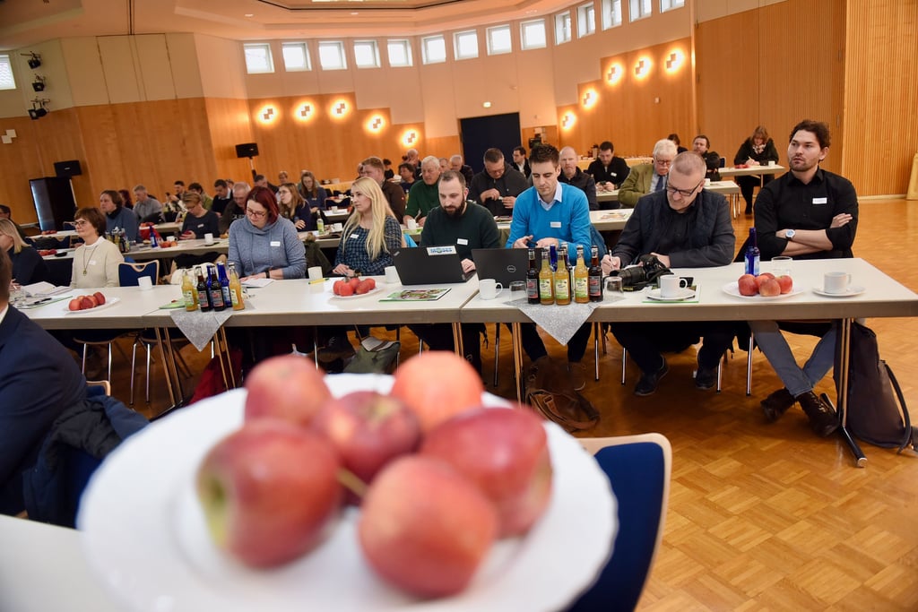 Teilnehmer des Obstbautages