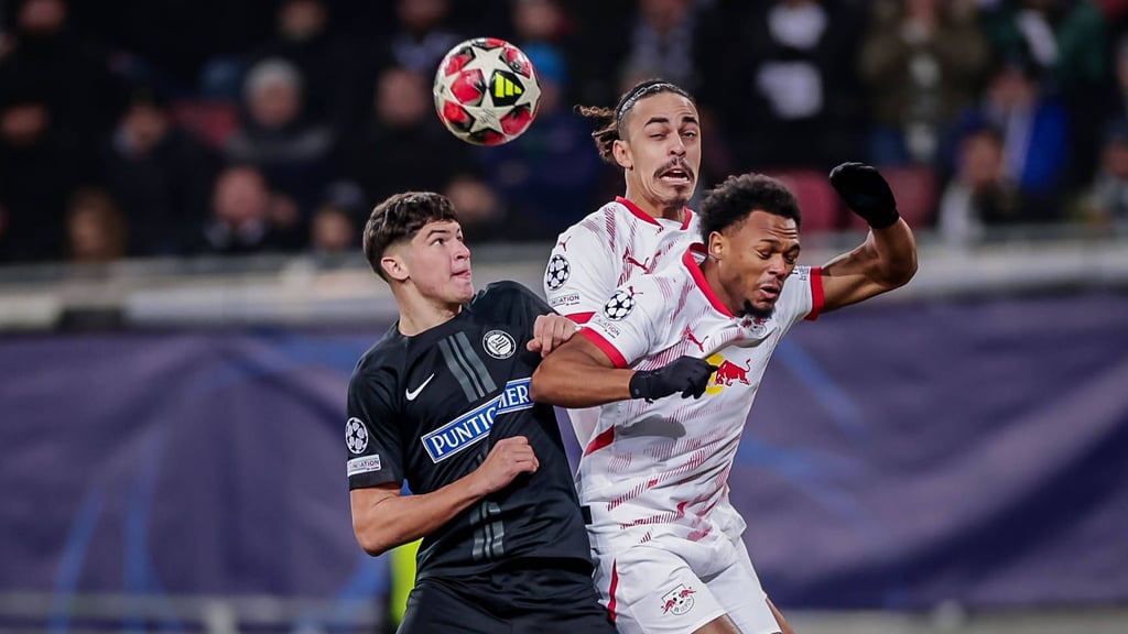 „Dominanz ist das eine, Torgefahr das andere”: Yussuf Poulsen und Lois Openda brachten Graz kaum in Gefahr.