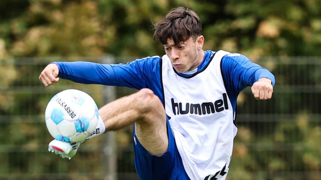Elisio Widmann ist der Unterschiedsspieler der U23 des 1. FC Magdeburg. Auf einen Profivertrag muss der Stürmer allerdings noch warten.