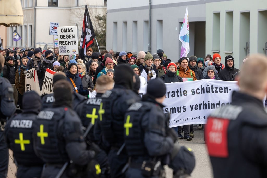 Die Polizei war mit großem Aufgebot vor Ort.