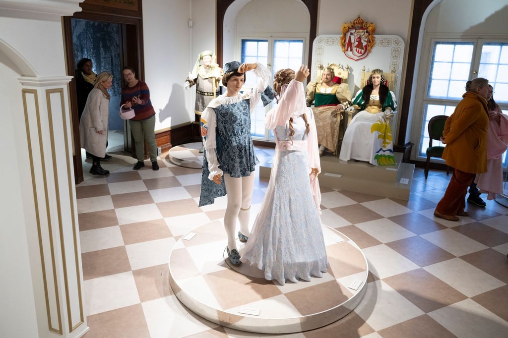 Die „Aschenbrödel“-Schau auf Schloss Moritzburg lässt die Herzen von Fans des Märchenfilmklassikers höherschlagen (Archivbild)