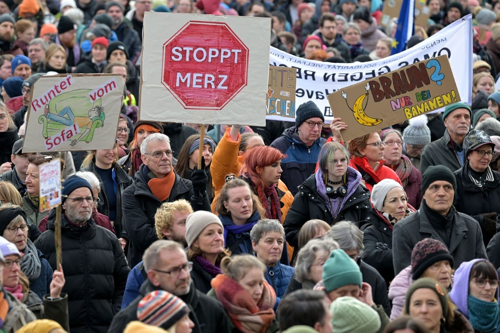 In Potsdam fand am Sonntag eine Demo gegen rechts statt.