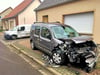 Zwei beschädigte Autos nach einem Unfall in Tucheim Ende 2024. 