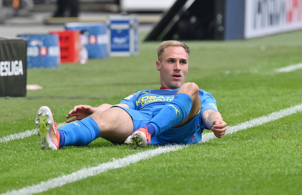 Ex-FCM-Talent Florian Krüger, hier 2024 im Trikot von Eintracht Braunschweig, spielt jetzt für den 1. FC Saarbrücken in der 3. Liga.