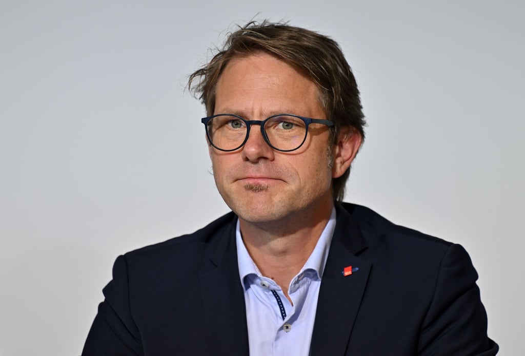 DGB-Landeschef Michael Rudolph kritisiert die Äußerungen von Bauhaus deutlich. (Archivbild)